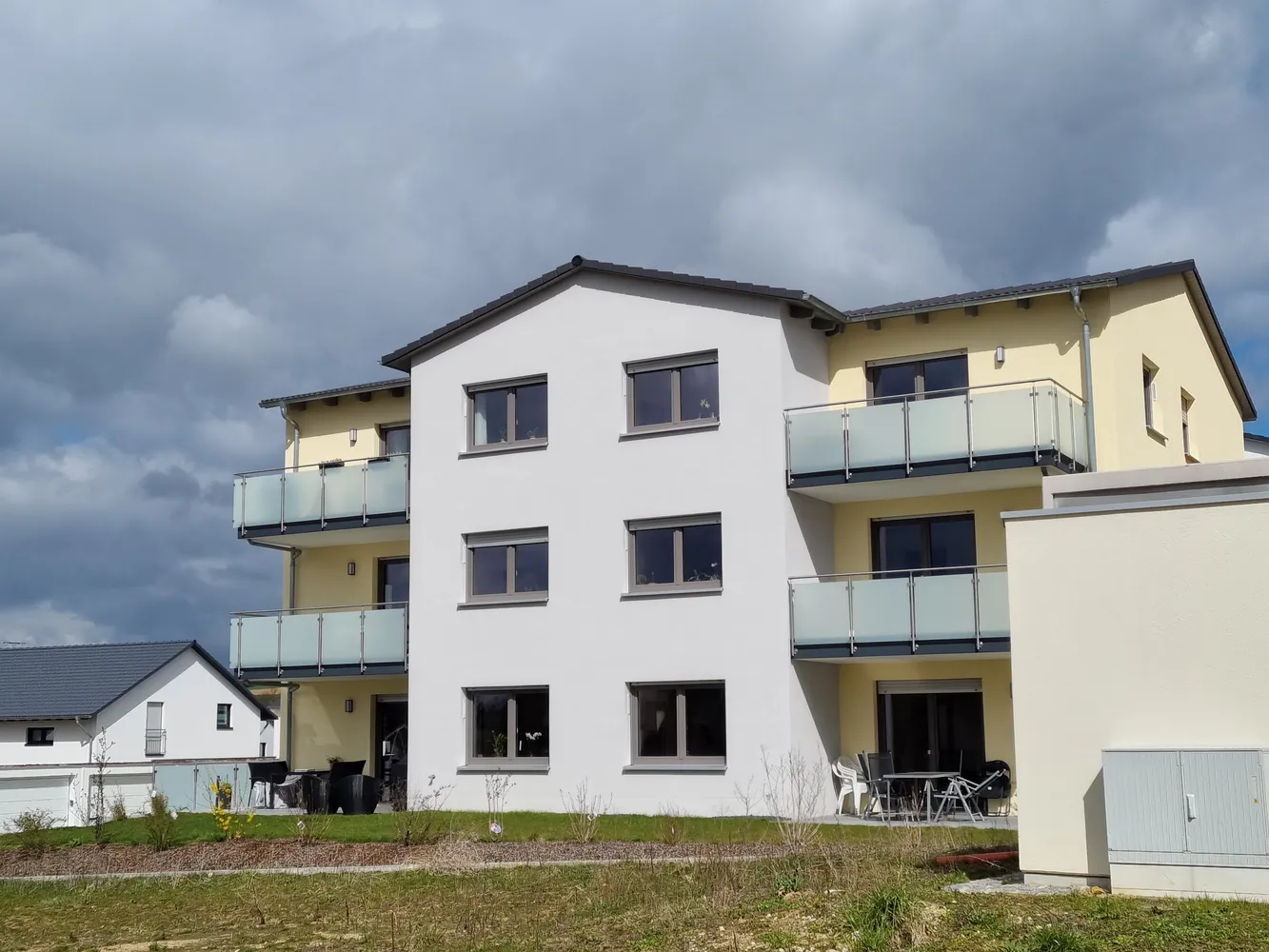 4 Zimmer Wohnung mit 113 m² in Amberg – Bild 2