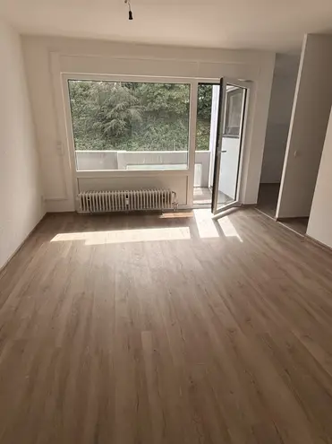2 Zimmer Wohnung mit 40 m² in Saarbrücken – Bild 4