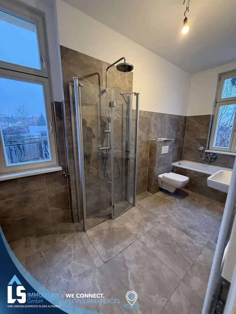 6 Zimmer Wohnung mit 159 m² in Stendal – Bild 12