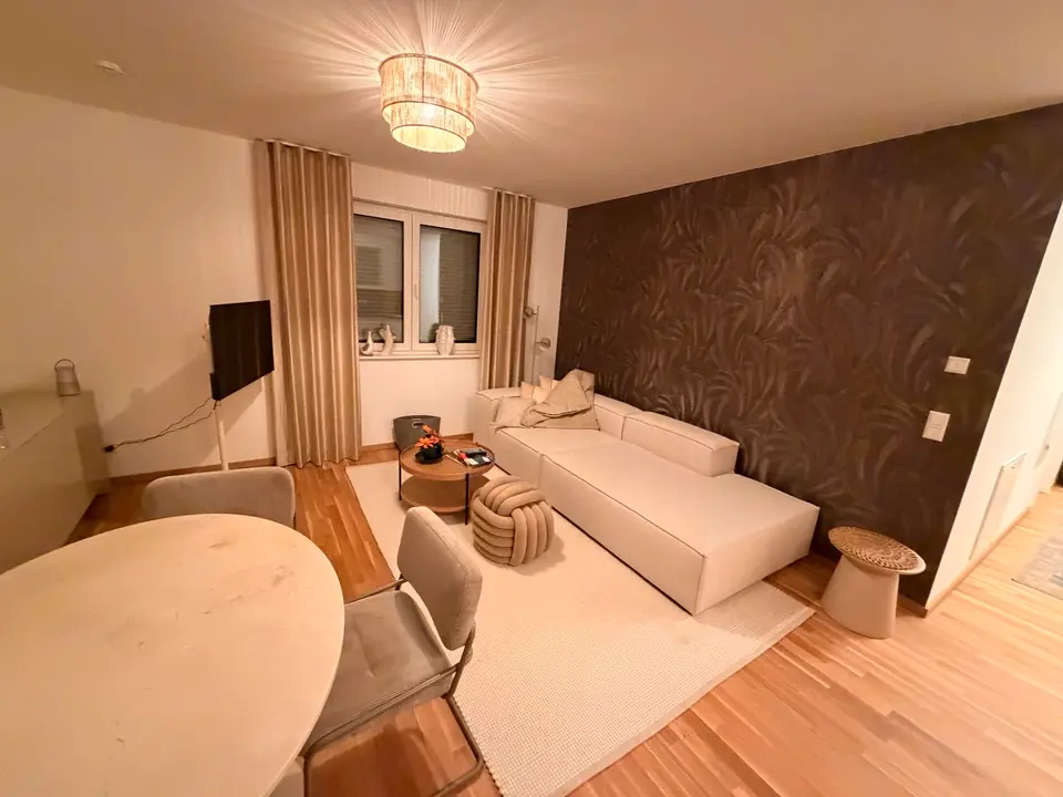 2 Zimmer Wohnung mit 70 m² in Gera – Bild 1