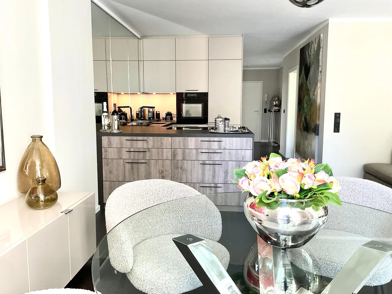 3 Zimmer Wohnung mit 85 m² in Wiesbaden – Bild 1