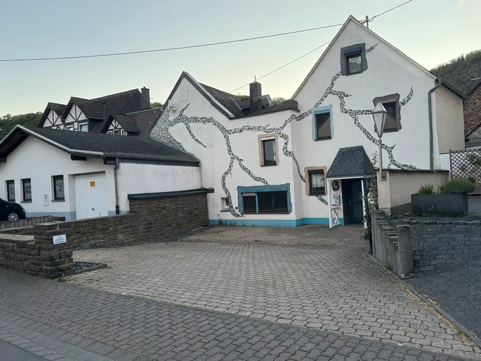 5 Zimmer Haus mit 156 m² in Koblenz – Bild 2