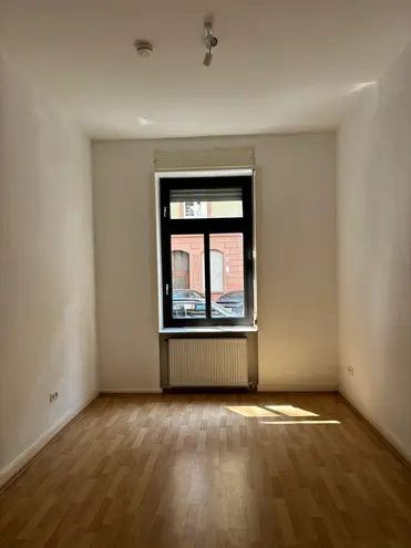3 Zimmer Wohnung mit 70 m² in Frankfurt am Main – Bild 2