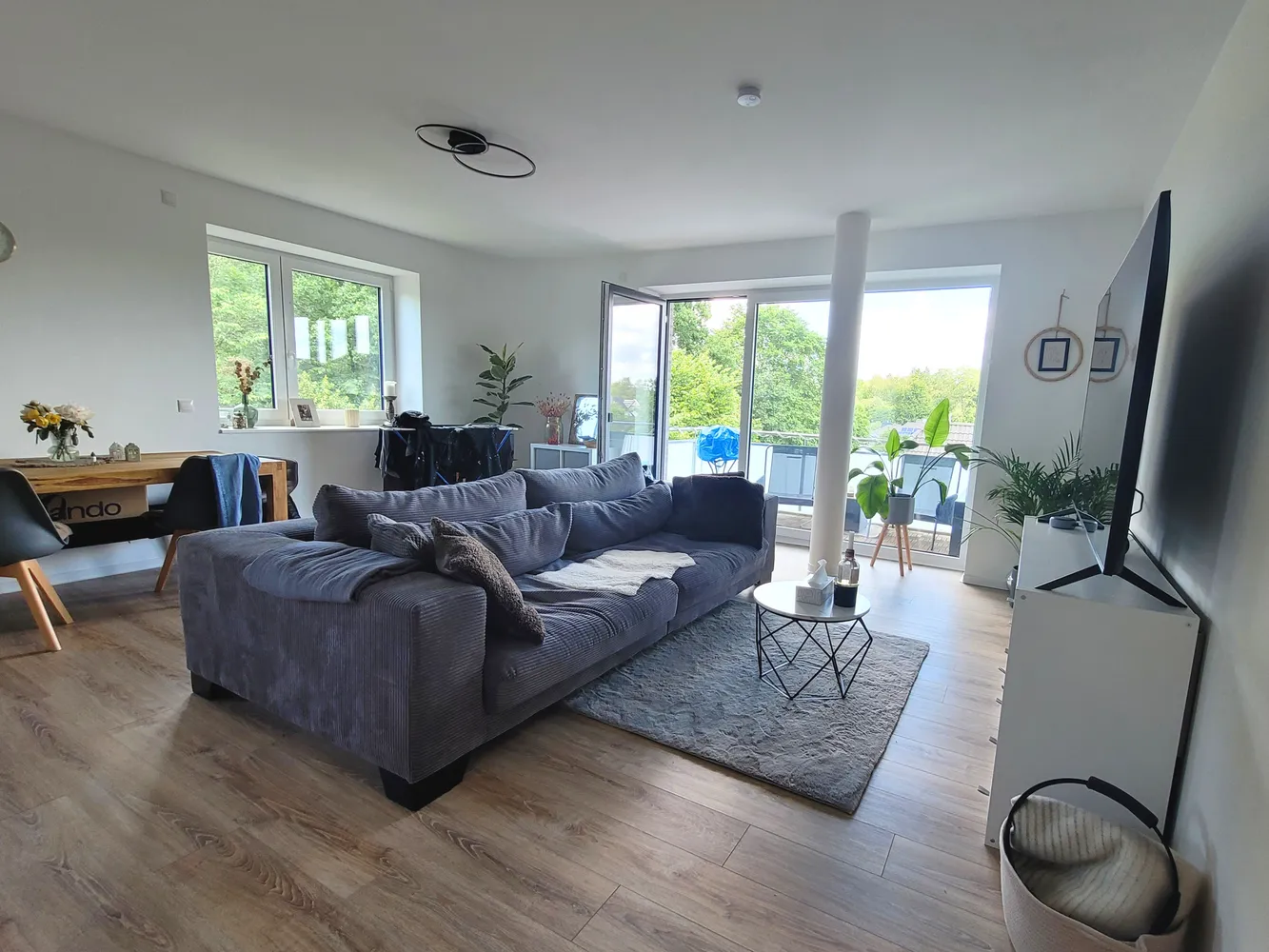 3 Zimmer Wohnung mit 95 m² in Neumünster – Bild 2