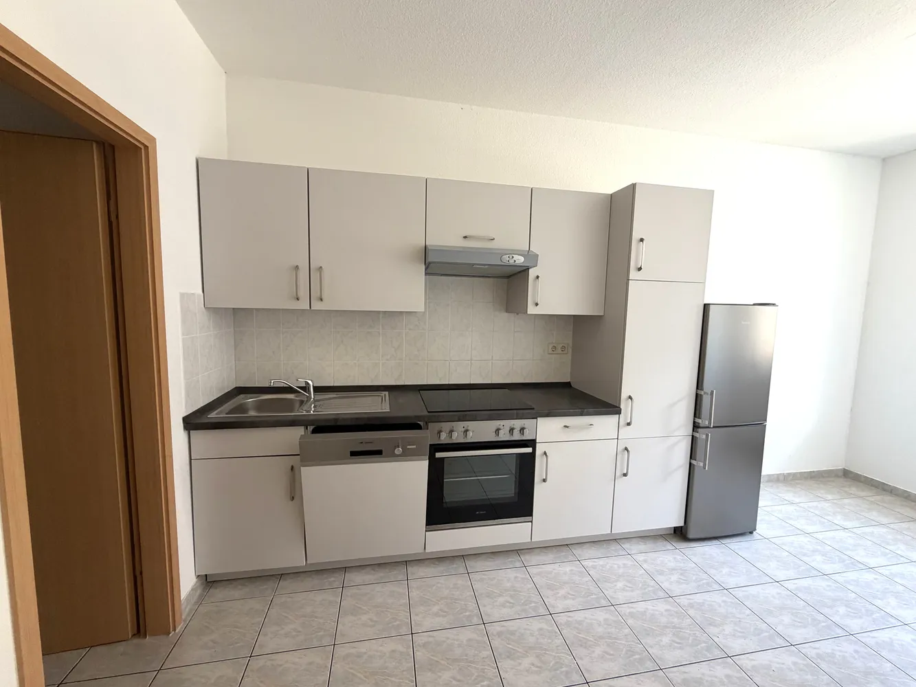 2 Zimmer Wohnung mit 71 m² in Magdeburg – Bild 1