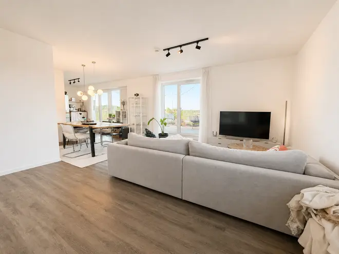 3 Zimmer Wohnung mit 100 m² in Kiel – Bild 2