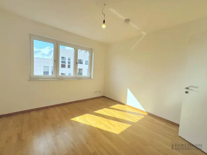 2 Zimmer Wohnung mit 70 m² in Frankfurt am Main – Bild 4