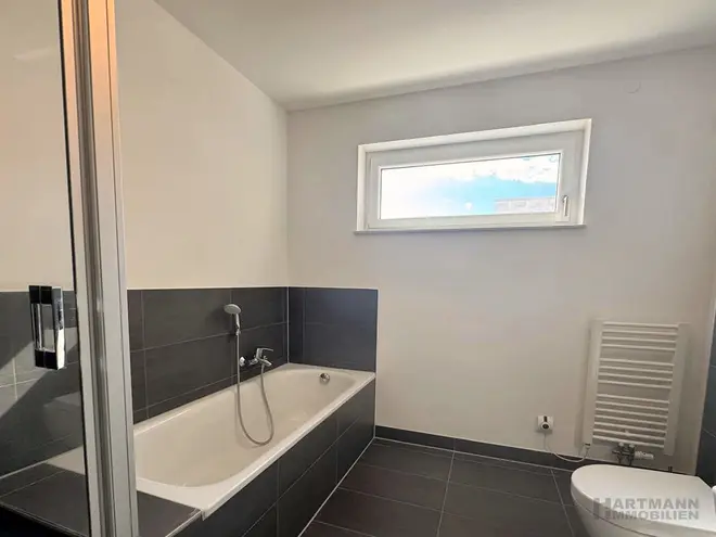 2 Zimmer Wohnung mit 70 m² in Frankfurt am Main – Bild 7
