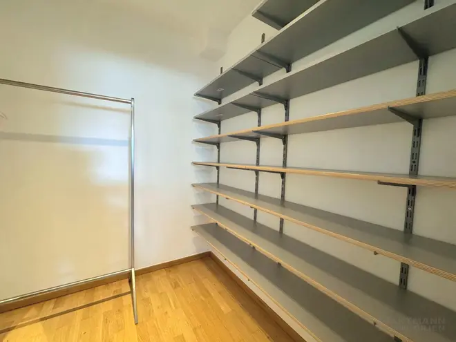 2 Zimmer Wohnung mit 70 m² in Frankfurt am Main – Bild 9