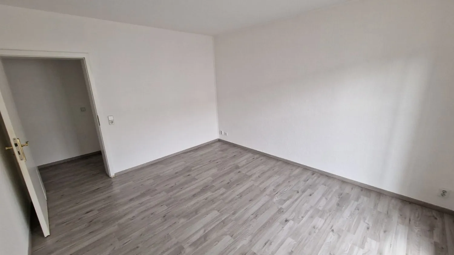 3 Zimmer Wohnung mit 60 m² in Brandenburg an der Havel – Bild 2
