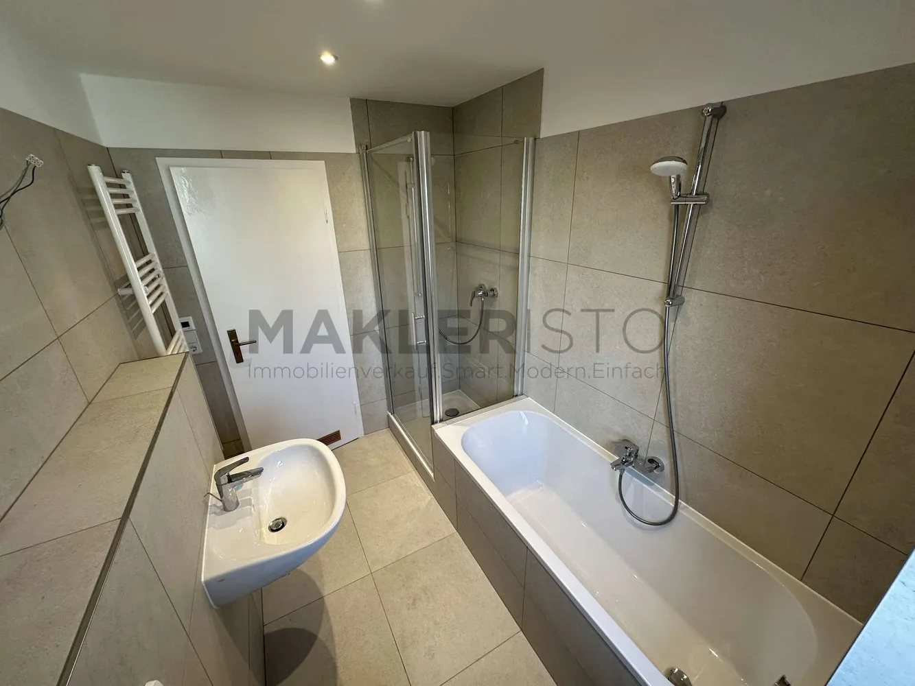 3 Zimmer Wohnung mit 104 m² in Dresden – Bild 8