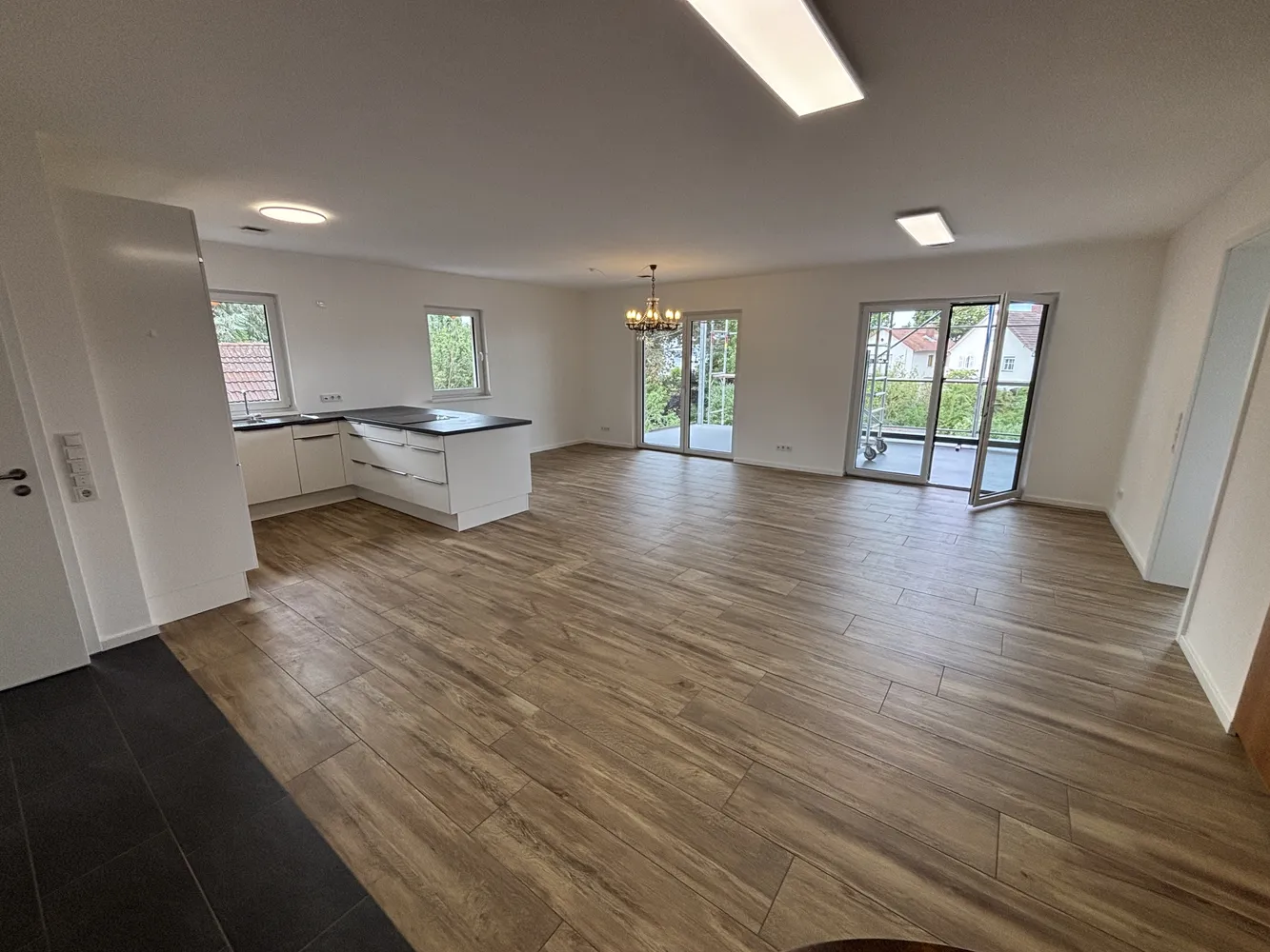3 Zimmer Wohnung mit 137 m² in Offenbach am Main – Bild 2