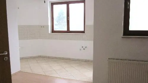 2 Zimmer Wohnung mit 56 m² in Plauen – Bild 2