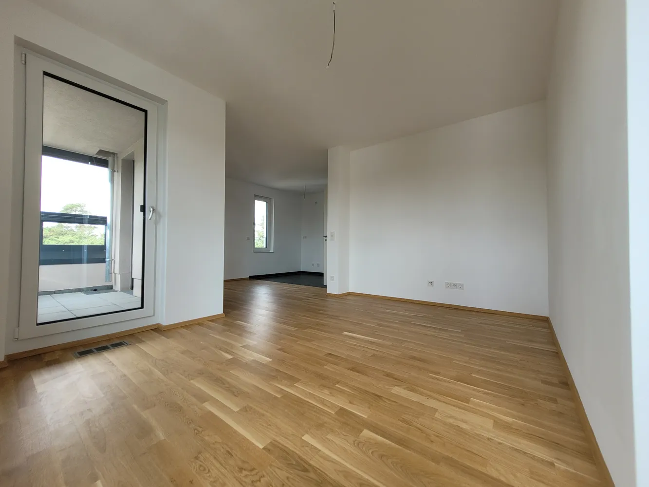 3 Zimmer Wohnung mit 80 m² in Erlangen – Bild 2