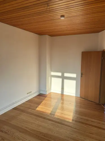 4 Zimmer Wohnung mit 94 m² in Kiel – Bild 9