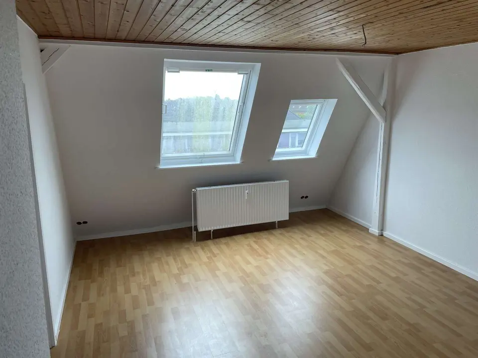 3 Zimmer Wohnung mit 65 m² in Neumünster – Bild 2