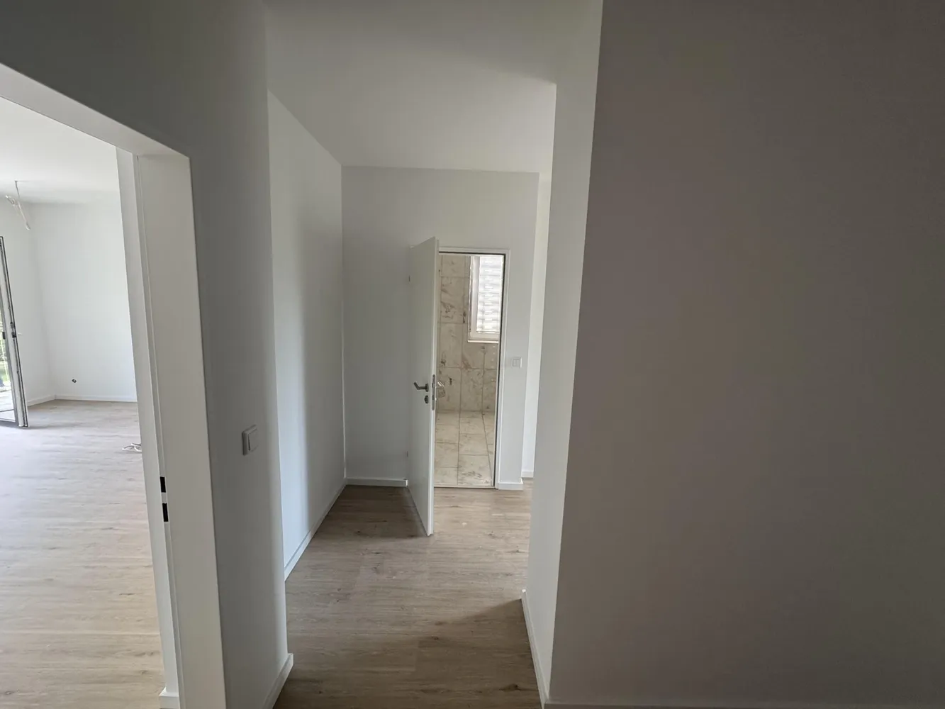 2 Zimmer Wohnung mit 70 m² in Duisburg – Bild 2