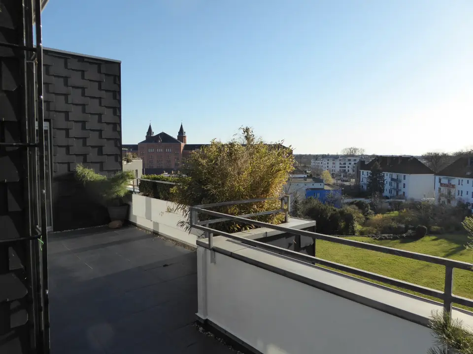 3 Zimmer Wohnung mit 131 m² in Celle – Bild 2
