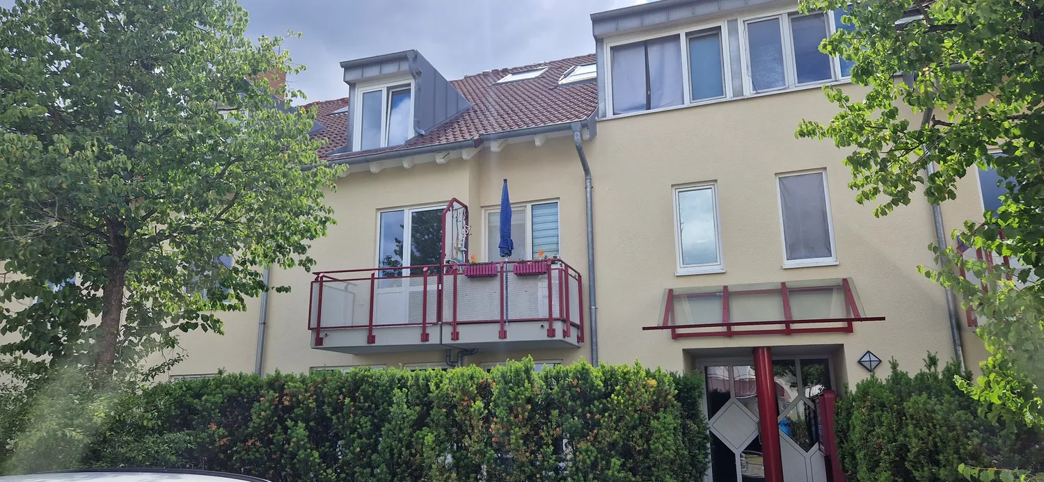 2 Zimmer Wohnung mit 47 m² in Karlsruhe – Bild 1