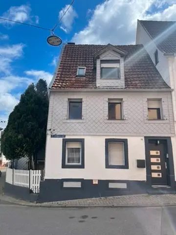 6 Zimmer Haus mit 141 m² in Kaiserslautern – Bild 2