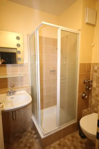 4 Zimmer Wohnung mit 110 m² in Frankfurt am Main – Bild 11