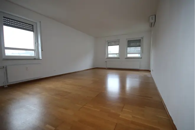 4 Zimmer Wohnung mit 110 m² in Frankfurt am Main – Bild 2
