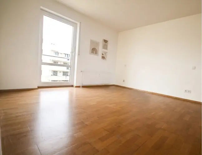 4 Zimmer Wohnung mit 110 m² in Frankfurt am Main – Bild 3