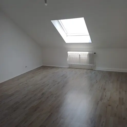 4 Zimmer Wohnung mit 80 m² in Duisburg – Bild 2