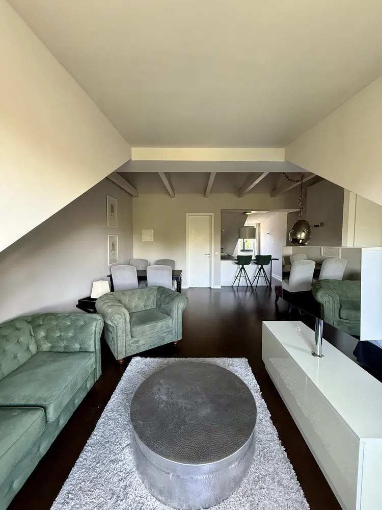1 Zimmer Wohnung mit 58 m² in Frankfurt am Main – Bild 1