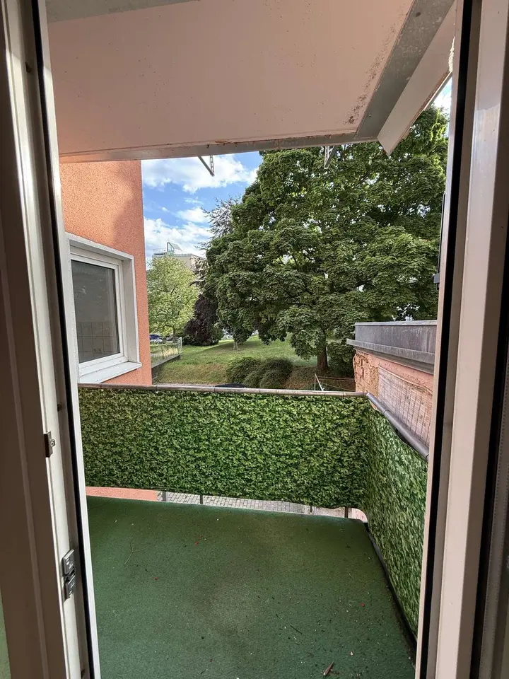 2 Zimmer Wohnung mit 66 m² in Plauen – Bild 4
