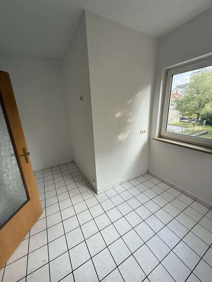 2 Zimmer Wohnung mit 66 m² in Plauen – Bild 6