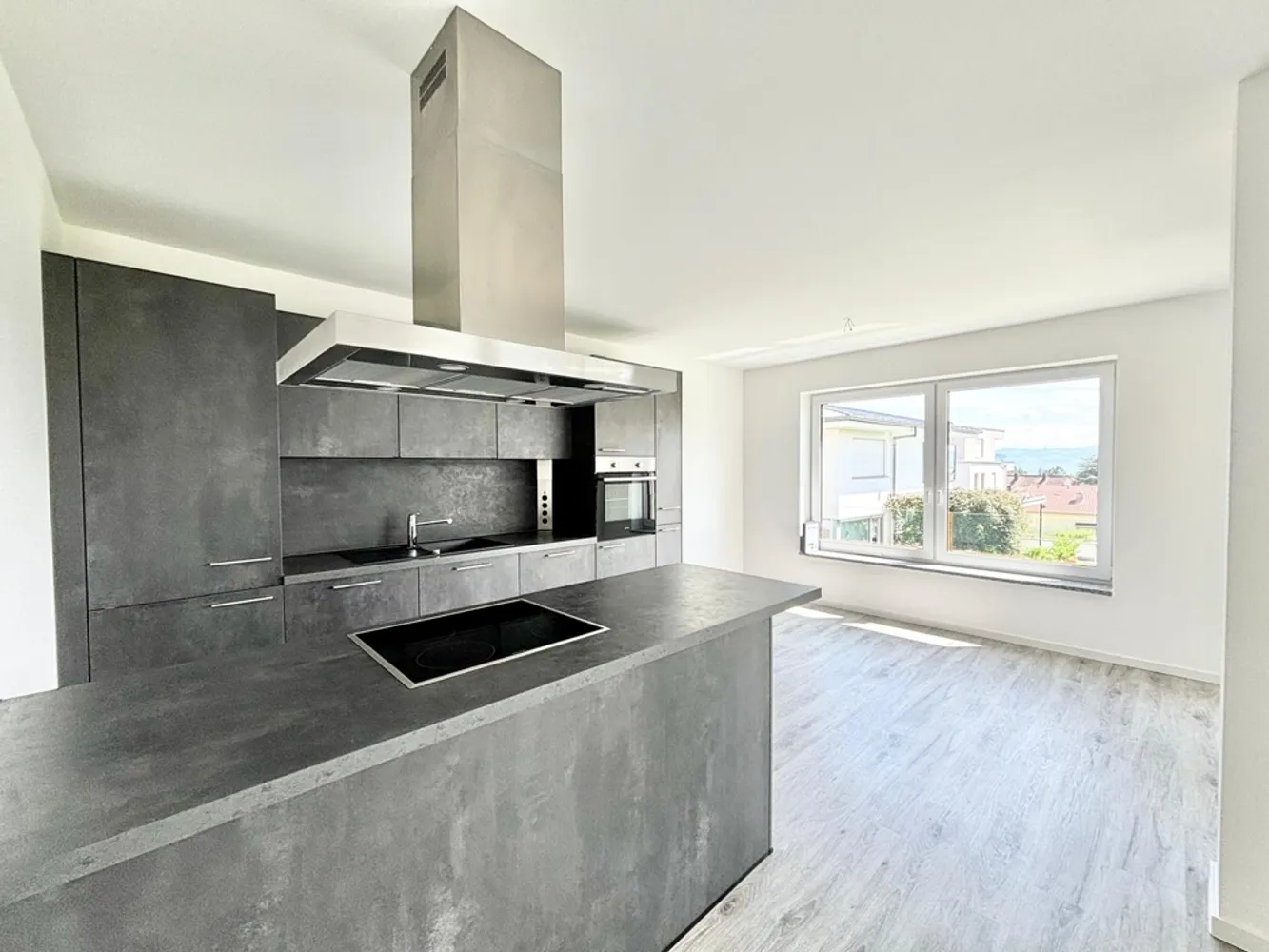 3 Zimmer Wohnung mit 75 m² in Friedrichshafen – Bild 2