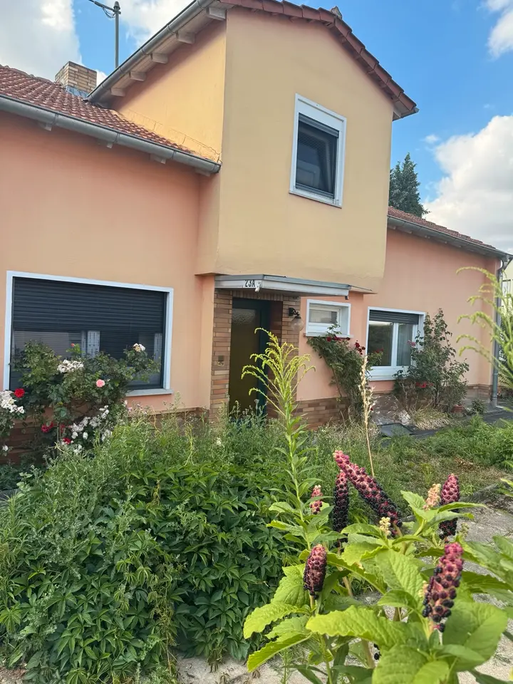 4 Zimmer Haus mit 100 m² in Frankfurt am Main – Bild 8