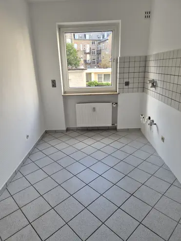 3 Zimmer Wohnung mit 73 m² in Wiesbaden – Bild 2