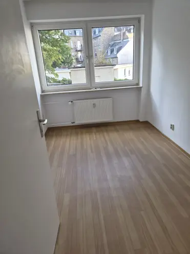 3 Zimmer Wohnung mit 73 m² in Wiesbaden – Bild 3