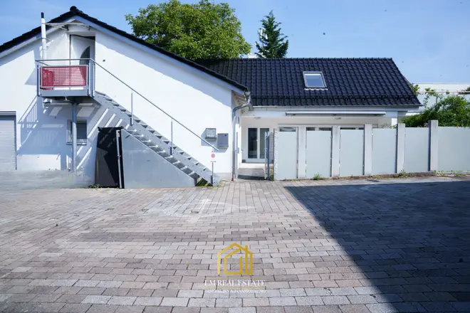 7 Zimmer Haus mit 246 m² in Reutlingen – Bild 5