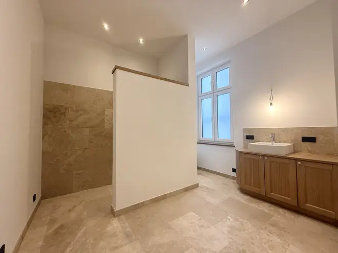 3 Zimmer Wohnung mit 70 m² in Düsseldorf – Bild 2