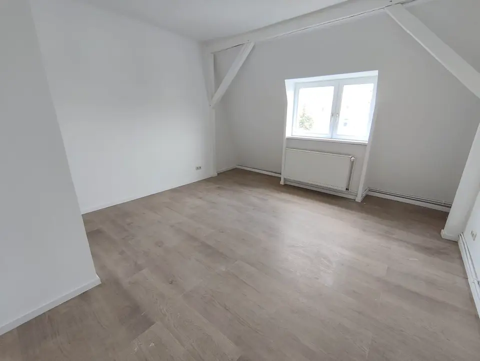 2 Zimmer Wohnung mit 61 m² in Wilhelmshaven – Bild 2