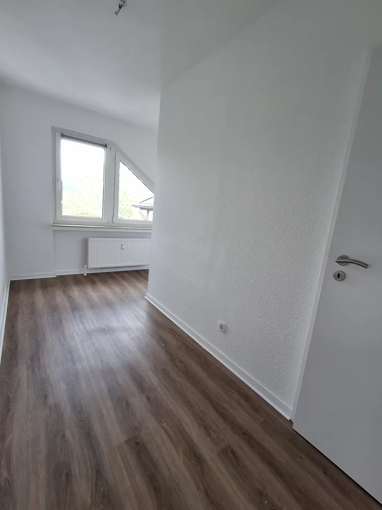 4 Zimmer Wohnung mit 93 m² in Wuppertal – Bild 9