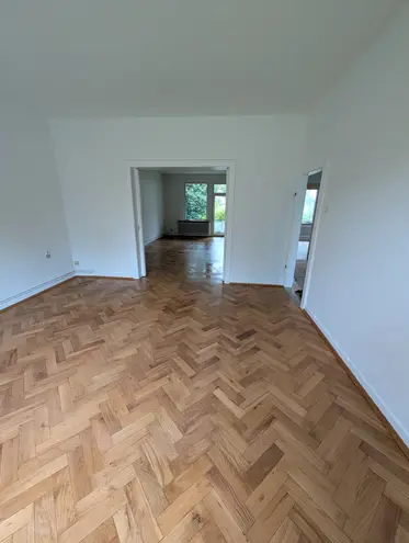 4 Zimmer Wohnung mit 120 m² in Hannover – Bild 1