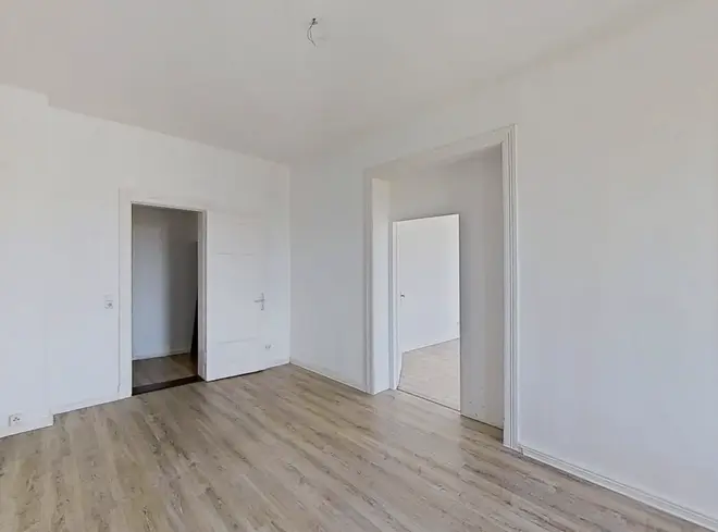 4 Zimmer Wohnung mit 115 m² in Mannheim – Bild 2