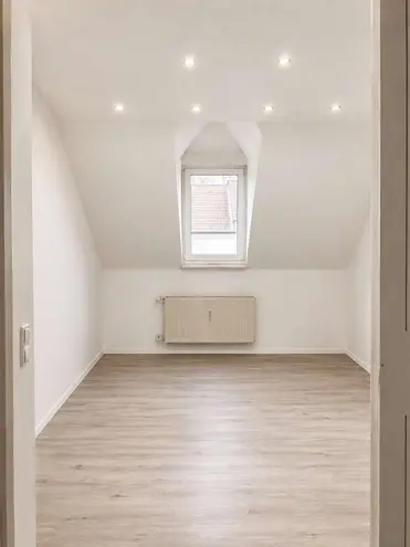 4 Zimmer Wohnung mit 83 m² in Essen – Bild 2