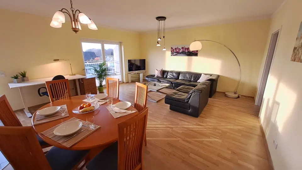 WG-Zimmer mit 86 m² in Leverkusen – Bild 1