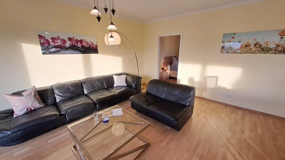 WG-Zimmer mit 86 m² in Leverkusen – Bild 3