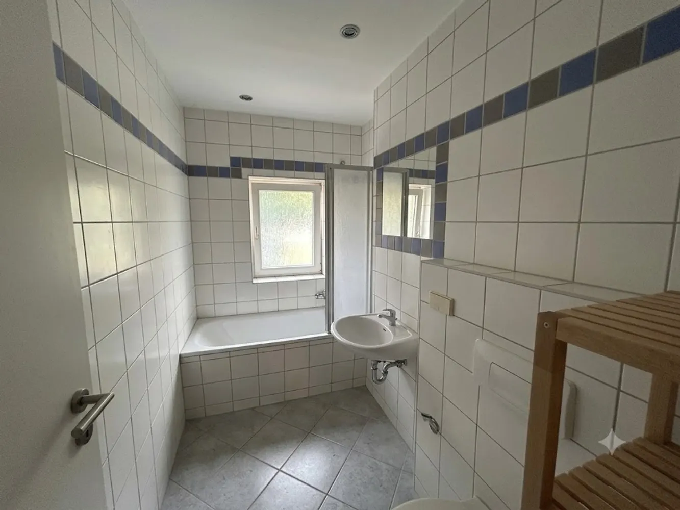2 Zimmer Wohnung mit 44 m² in Zwickau – Bild 1