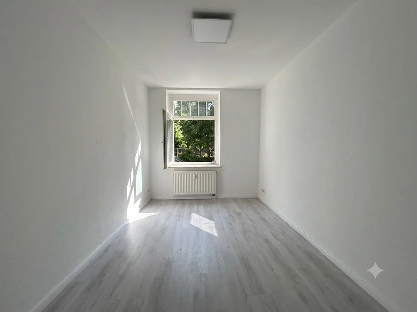 2 Zimmer Wohnung mit 44 m² in Zwickau – Bild 2