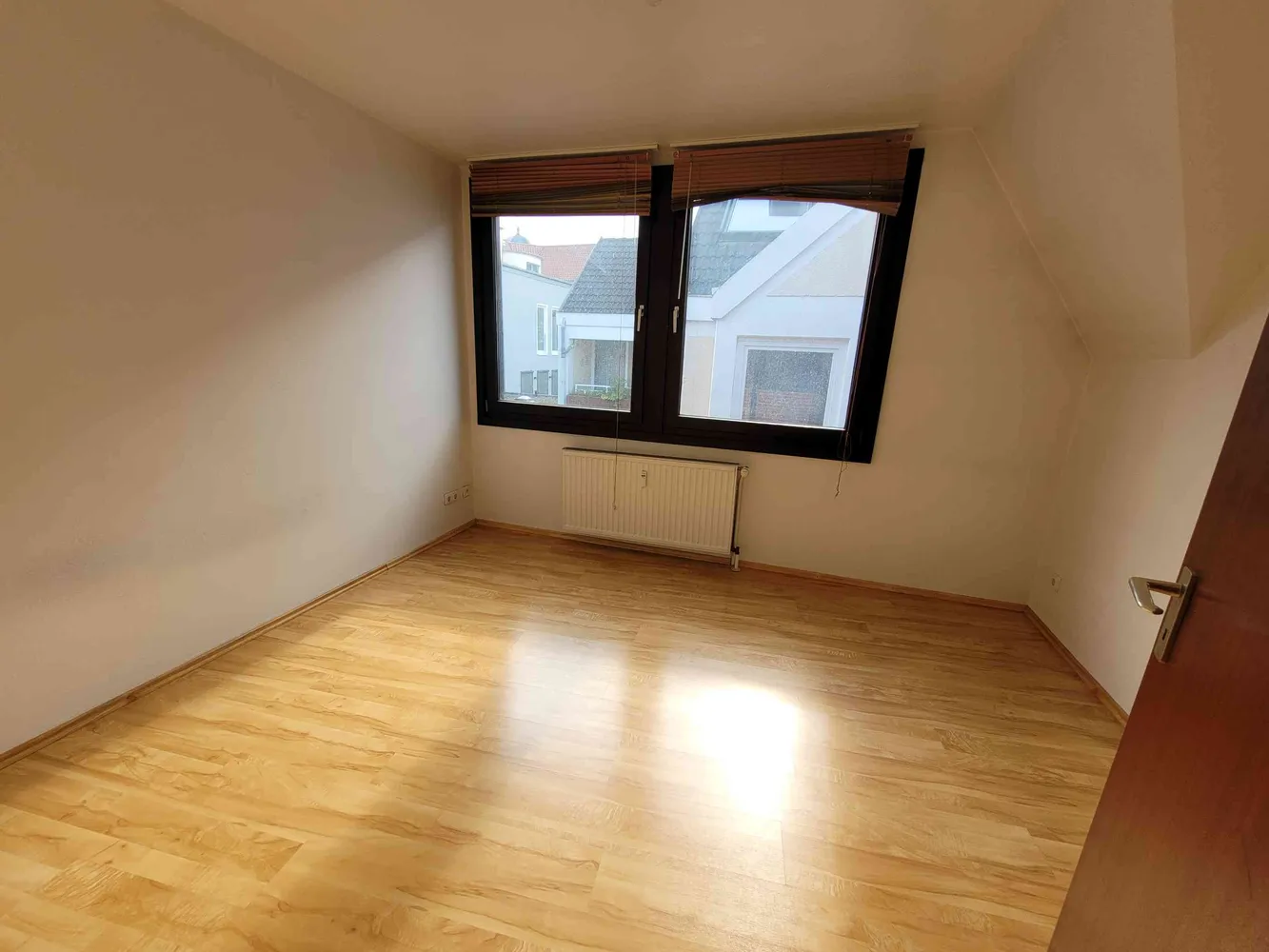 3 Zimmer Wohnung mit 106 m² in Hameln – Bild 11