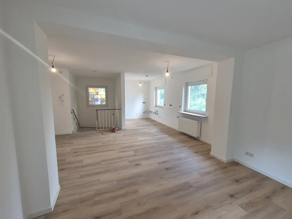 4 Zimmer Haus mit 129 m² in Wiesbaden – Bild 3