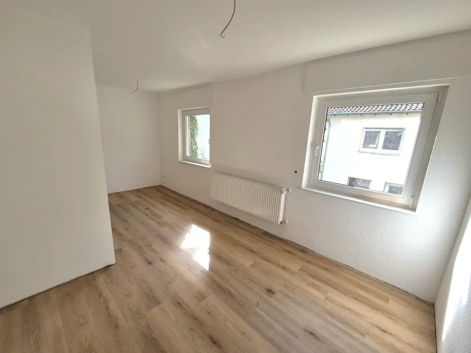 4 Zimmer Haus mit 129 m² in Wiesbaden – Bild 4