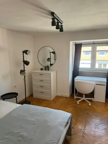 WG-Zimmer mit 20 m² in Köln – Bild 1
